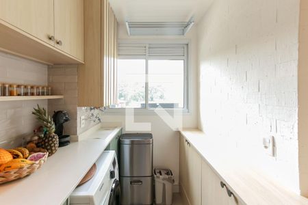 Cozinha e Área de Serviço de apartamento para alugar com 2 quartos, 61m² em Butantã, São Paulo