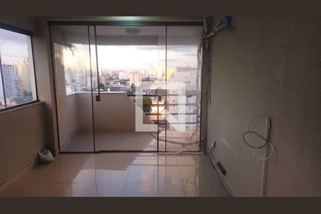 Sala de apartamento para alugar com 3 quartos, 130m² em Setor Bela Vista, Goiânia