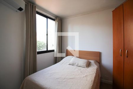 Quarto de apartamento à venda com 1 quarto, 33m² em Indianópolis, São Paulo