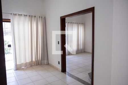 Sala 1 de casa para alugar com 4 quartos, 360m² em Jardim America, Sorocaba