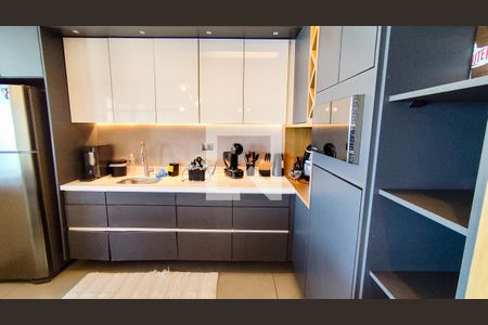 Cozinha de apartamento para alugar com 3 quartos, 117m² em Boqueirão, Praia Grande