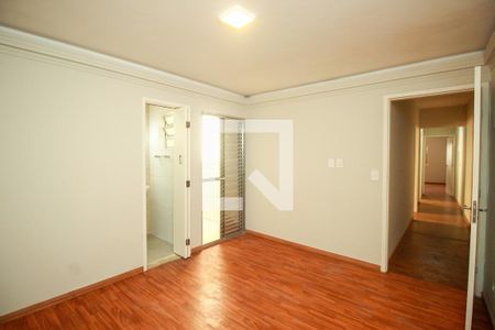 Suíte de casa à venda com 3 quartos, 137m² em Vila Eldizia, Santo André