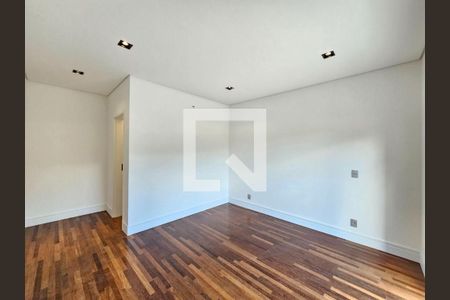 Casa à venda com 4 quartos, 399m² em Colinas da Anhanguera, Santana de Parnaíba