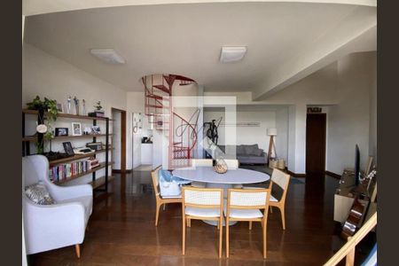Apartamento à venda com 4 quartos, 140m² em Floresta, Belo Horizonte