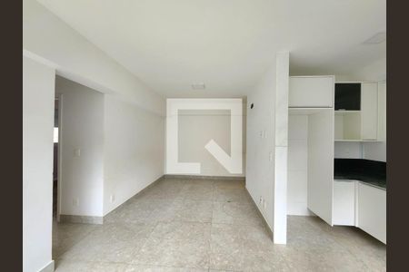 Sala  de apartamento à venda com 2 quartos, 74m² em Vila Paris, Belo Horizonte