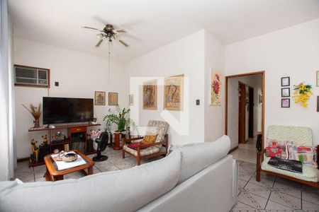 Casa à venda com 3 quartos, 183m² em Piratininga, Niterói