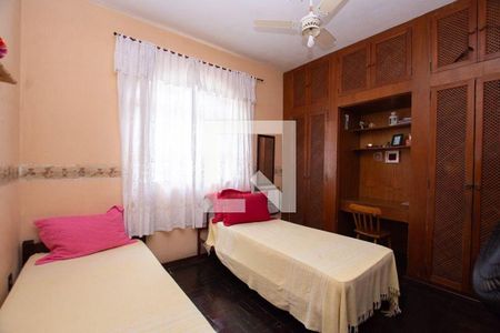 Casa à venda com 3 quartos, 183m² em Piratininga, Niterói