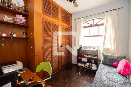 Casa à venda com 3 quartos, 183m² em Piratininga, Niterói