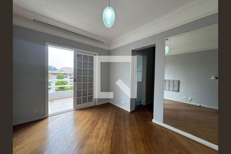 Casa à venda com 4 quartos, 546m² em Parque dos Passaros, São Bernardo do Campo