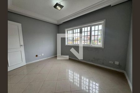 Casa à venda com 4 quartos, 546m² em Parque dos Passaros, São Bernardo do Campo