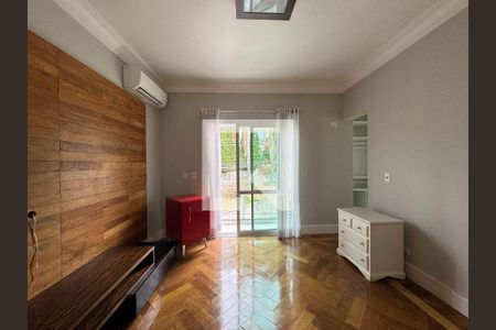 Casa para alugar com 4 quartos, 530m² em São Paulo II, Cotia
