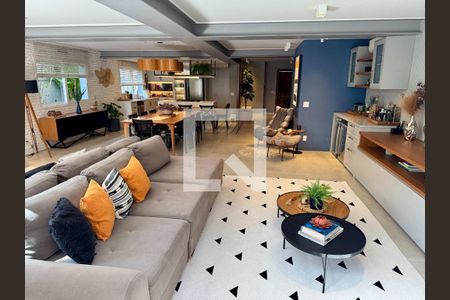 Casa à venda com 6 quartos, 450m² em Vila da Saúde, São Paulo