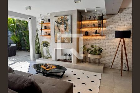 Casa à venda com 6 quartos, 450m² em Vila da Saúde, São Paulo