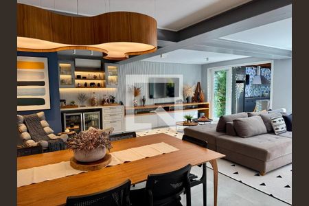 Casa à venda com 6 quartos, 450m² em Vila da Saúde, São Paulo