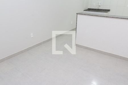Sala de casa para alugar com 1 quarto, 70m² em Campo Grande, Rio de Janeiro