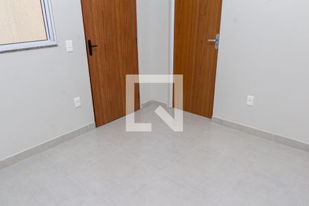 Sala de casa para alugar com 1 quarto, 70m² em Campo Grande, Rio de Janeiro