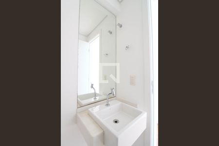 Lavabo de apartamento à venda com 3 quartos, 97m² em Jardim das Acacias, São Paulo