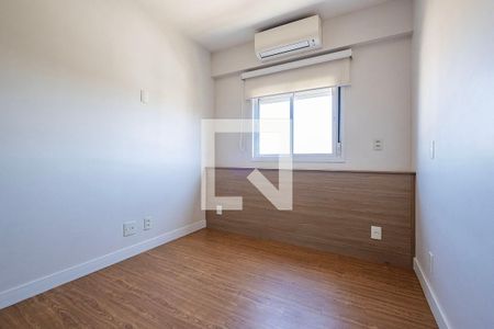 Suíte de apartamento à venda com 2 quartos, 60m² em Alto de Pinheiros, São Paulo