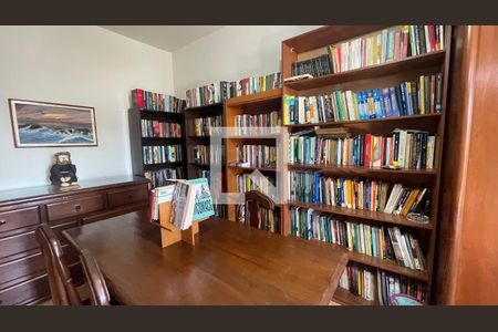 Quarto 2 de casa à venda com 6 quartos, 400m² em Tauá, Rio de Janeiro