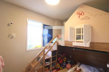 Quarto de apartamento à venda com 2 quartos, 67m² em Taquara, Rio de Janeiro