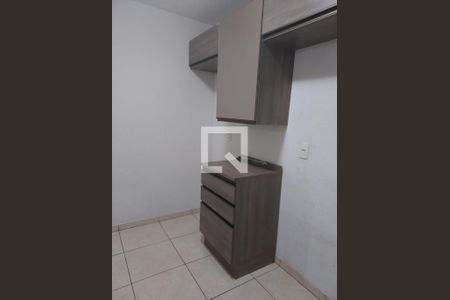 Quarto de apartamento para alugar com 2 quartos, 42m² em Água Chata, Guarulhos