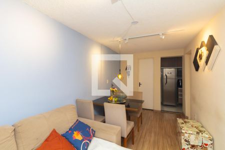 Sala de apartamento para alugar com 2 quartos, 40m² em Cidade Líder, São Paulo