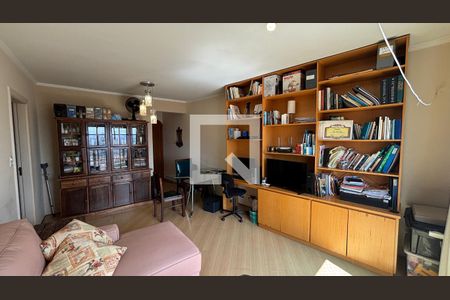 Sala de apartamento à venda com 2 quartos, 72m² em Pinheirinho, Santo André