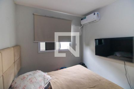 Quarto 1 de apartamento para alugar com 2 quartos, 48m² em Maria Paula, São Gonçalo