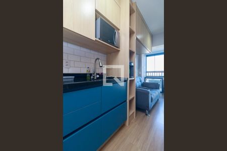 Cozinha de apartamento para alugar com 1 quarto, 28m² em Brooklin, São Paulo