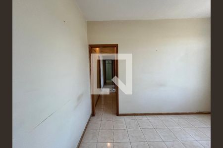 Corredor de apartamento para alugar com 3 quartos, 80m² em Encantado, Rio de Janeiro