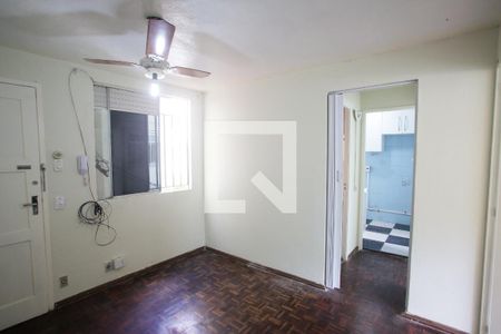 Sala de apartamento para alugar com 2 quartos, 41m² em Taquara, Rio de Janeiro