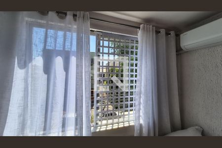 Sala  de apartamento à venda com 2 quartos, 66m² em Vaz Lobo, Rio de Janeiro