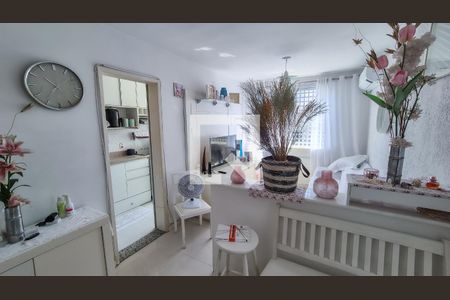 Sala  de apartamento à venda com 2 quartos, 66m² em Vaz Lobo, Rio de Janeiro