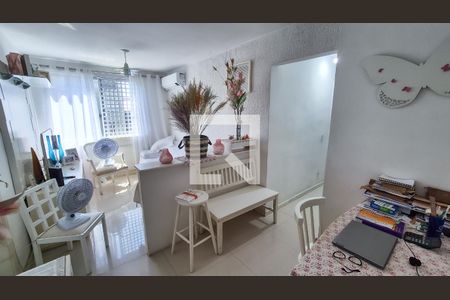 Sala  de apartamento à venda com 2 quartos, 66m² em Vaz Lobo, Rio de Janeiro