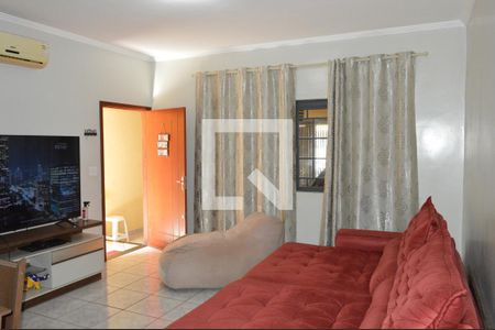 Sala de casa para alugar com 2 quartos, 175m² em Residencial E Comercial Palmares, Ribeirão Preto