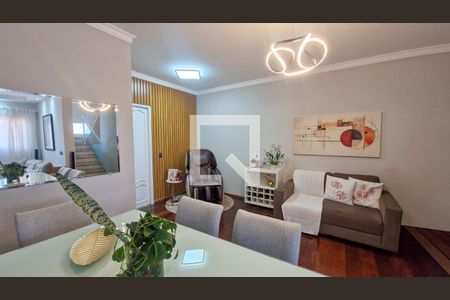 Sala de casa à venda com 3 quartos, 153m² em Vila Marari, São Paulo