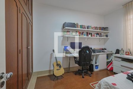 Casa à venda com 5 quartos, 400m² em Liberdade, Belo Horizonte
