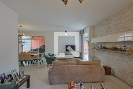 Casa à venda com 5 quartos, 400m² em Liberdade, Belo Horizonte