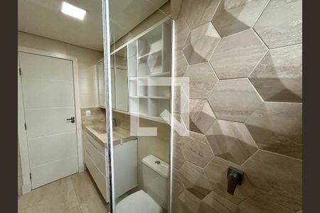 Banheiro de apartamento para alugar com 1 quarto, 41m² em Agronômica, Florianópolis