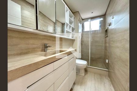 Banheiro de apartamento para alugar com 1 quarto, 41m² em Agronômica, Florianópolis
