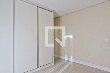 Suíte de casa para alugar com 2 quartos, 80m² em Jardim Santa Lucrecia, São Paulo