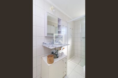 Banheiro de apartamento para alugar com 1 quarto, 88m² em Jardim Caravelas, São Paulo