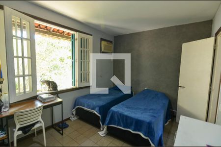 Quarto 1 de casa à venda com 3 quartos, 600m² em Grajaú, Rio de Janeiro