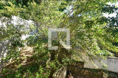 Quarto 1 de casa à venda com 3 quartos, 600m² em Grajaú, Rio de Janeiro