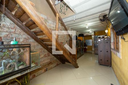 VARANDA de casa à venda com 10 quartos, 1200m² em Padre Eustáquio, Belo Horizonte