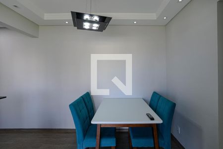 Sala de apartamento para alugar com 2 quartos, 50m² em Vila Mogilar, Mogi das Cruzes