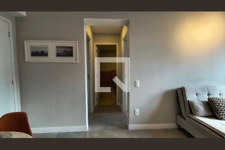 Sala de apartamento à venda com 2 quartos, 45m² em Barra Olímpica, Rio de Janeiro