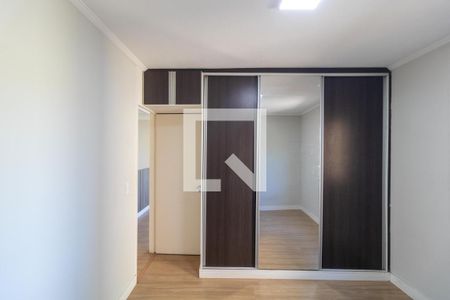 Quarto 01 de apartamento à venda com 2 quartos, 56m² em Vila Orozimbo Maia, Campinas