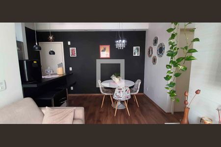 Sala de apartamento à venda com 2 quartos, 57m² em Umuarama, Osasco