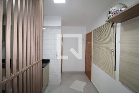 Sala / Cozinha de kitnet/studio para alugar com 1 quarto, 27m² em Santana, São Paulo